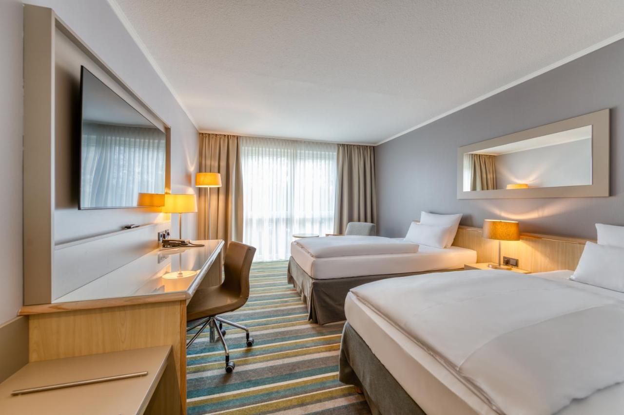เมอร์เคียว โฮเต็ล ดัสเซลดอร์ฟ คาร์สท์ Hotel ภายนอก รูปภาพ