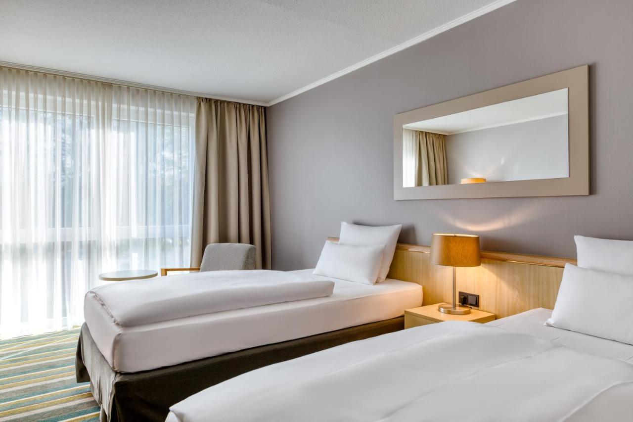 เมอร์เคียว โฮเต็ล ดัสเซลดอร์ฟ คาร์สท์ Hotel ภายนอก รูปภาพ