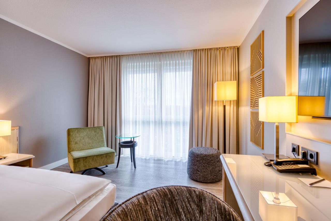 เมอร์เคียว โฮเต็ล ดัสเซลดอร์ฟ คาร์สท์ Hotel ภายนอก รูปภาพ